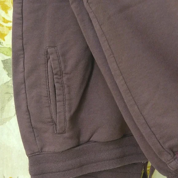 Barefoot Dreams CozyChic Lite Petite Lounge Set, Fig - Picture 6 of 9